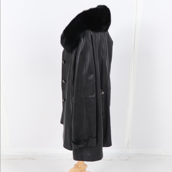 fine leather coat with Black Fox Collar - Picture 2 of 6